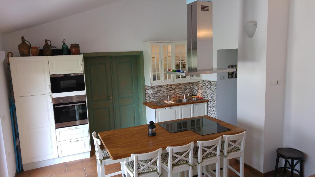 Kmetija Jogan, Wines & Apartments Pobegi Kültér fotó